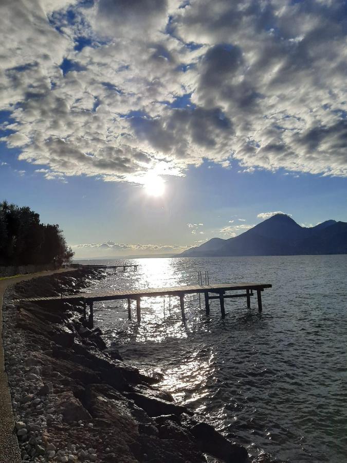 Villa Sul Lago Con Pontile Privato A Brenzone Sul Garda - Unique And Exclusive Brenzone sul Garda Exterior foto
