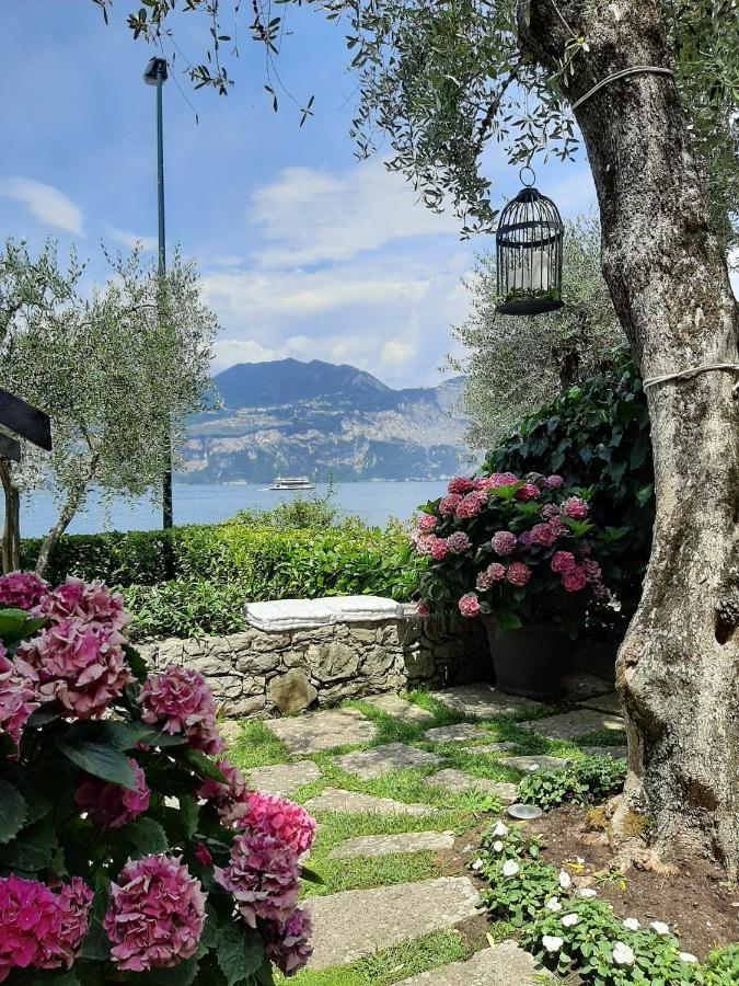 Villa Sul Lago Con Pontile Privato A Brenzone Sul Garda - Unique And Exclusive Brenzone sul Garda Exterior foto