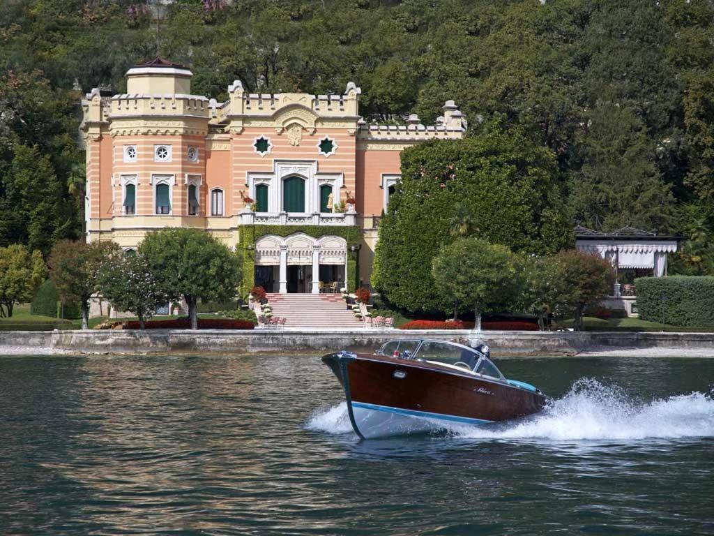 Villa Sul Lago Con Pontile Privato A Brenzone Sul Garda - Unique And Exclusive Brenzone sul Garda Exterior foto